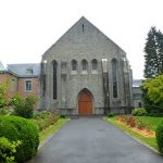 Der Haupteingang ins Kloster Notre Dame de Scourmont.